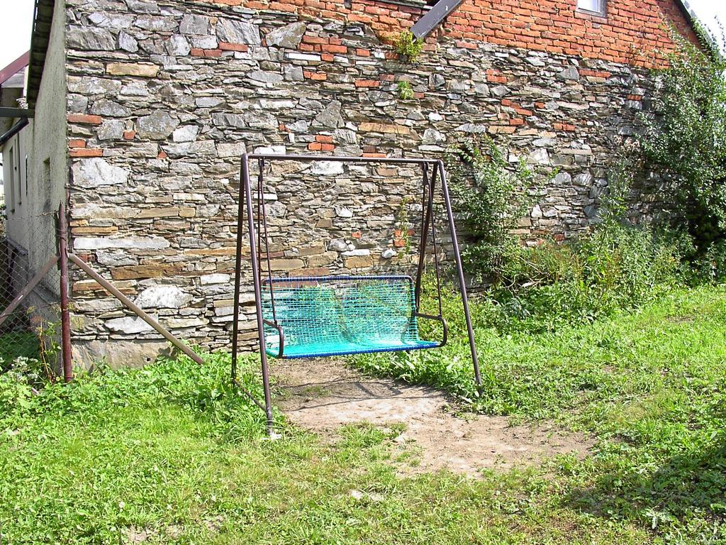Rodinne Ubytovani Na Habesi Crhov Luaran gambar